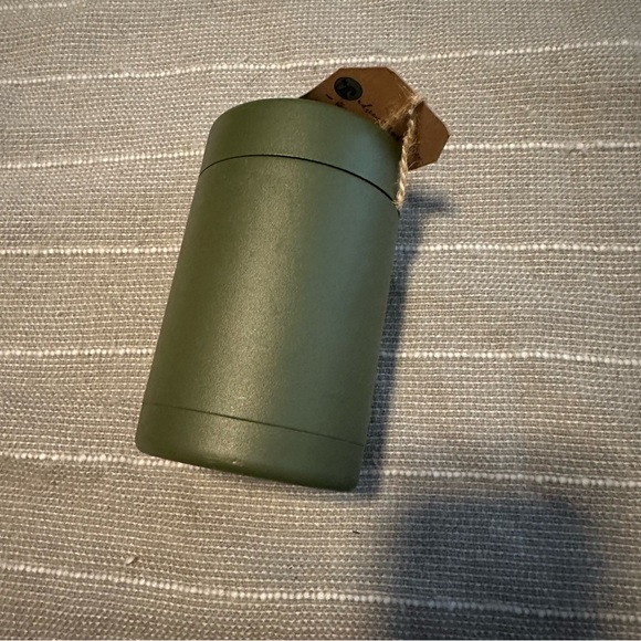 NWT North Shore Oahu Insulated Can Cooler - Picture 2 of 8